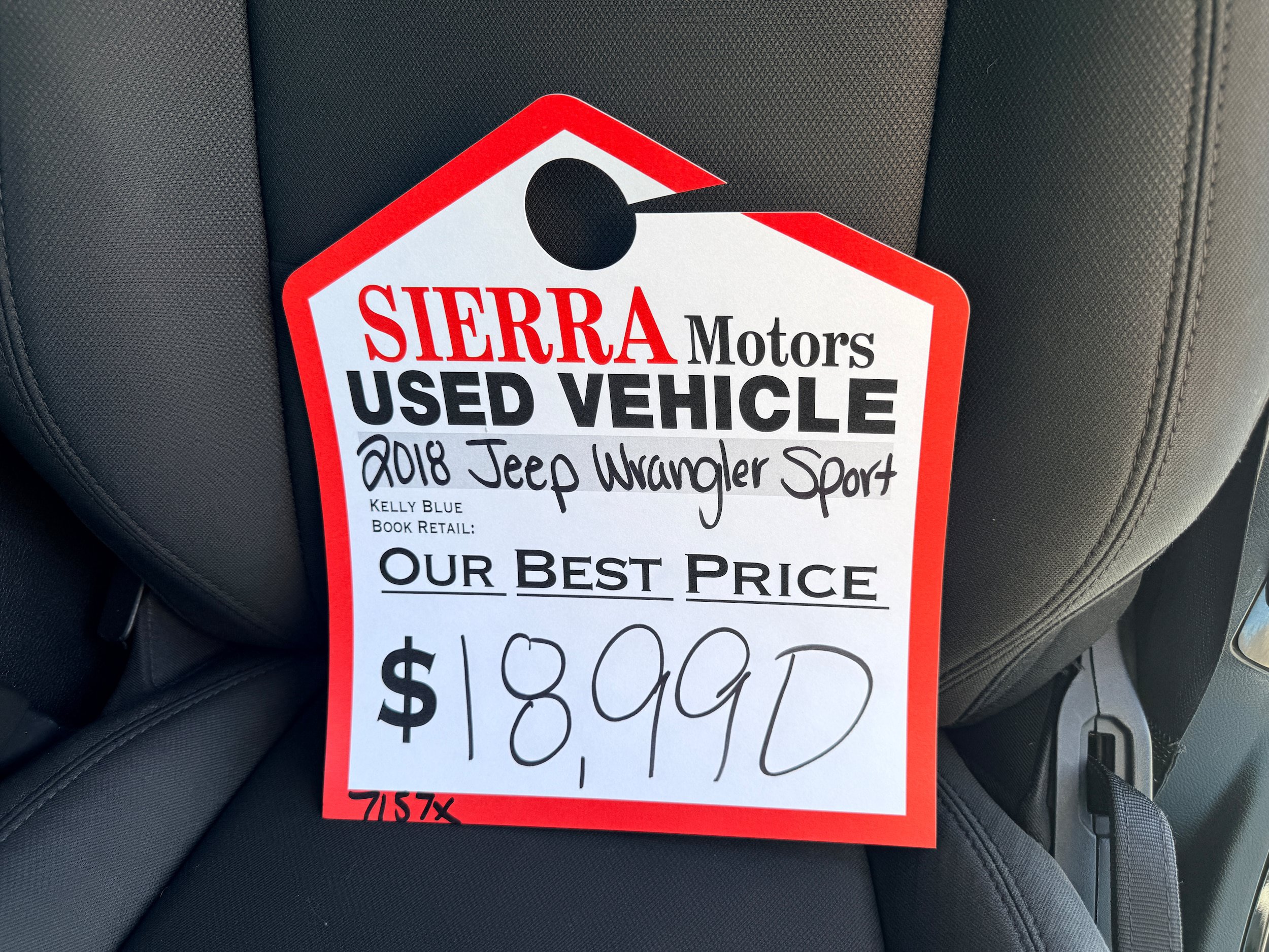 Used 2018 Jeep Wrangler Sport AWD/4WD image 10