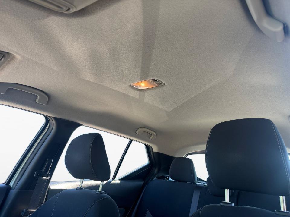 Used 2018 Nissan Kicks S FWD image 25