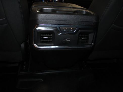 Used 2024 Chevrolet Silverado 2500 LTZ w/ LTZ Convenience Package AWD/4WD image 23