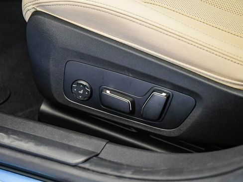 New 2026 BMW 330i xDrive Sedan w/ Convenience Package image 20