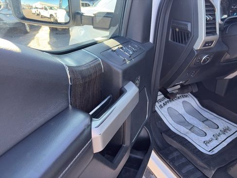 Used 2021 Ford F350 Lariat w/ Lariat Ultimate Package image 12