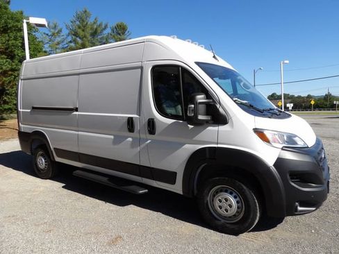 New 2026 RAM ProMaster 2500 w/ Safety Group FWD image 6