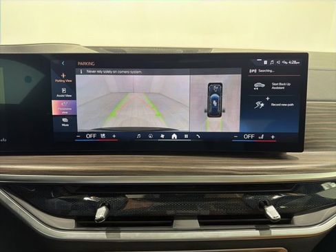 Certified 2024 BMW X5 xDrive40i w/ Premium Package AWD/4WD image 34