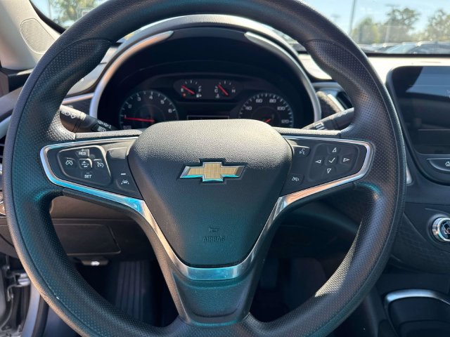 Used 2024 Chevrolet Malibu LT FWD image 27