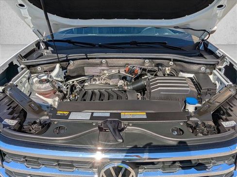 Used 2021 Volkswagen Atlas SE image 25