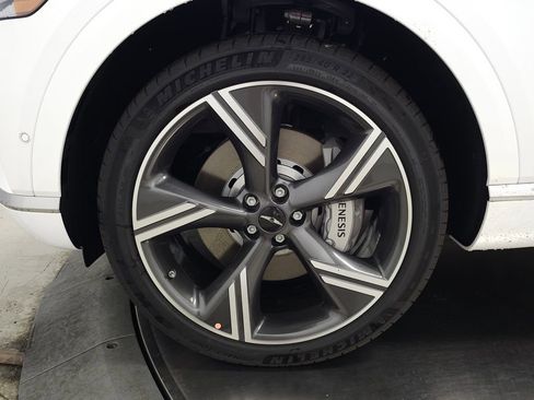 New 2026 Genesis GV80 2.5T Prestige AWD/4WD image 8