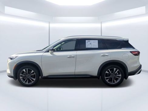 Used 2023 INFINITI QX60 Luxe w/ Performance Audio Package FWD image 6