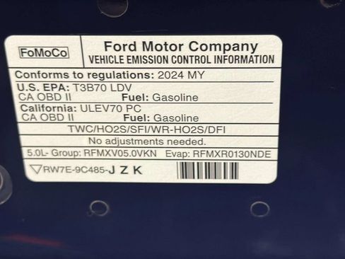 Used 2024 Ford Mustang Dark Horse RWD image 39