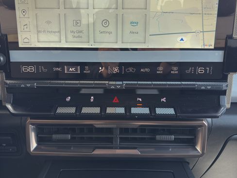 New 2025 GMC Hummer EV 3X image 21