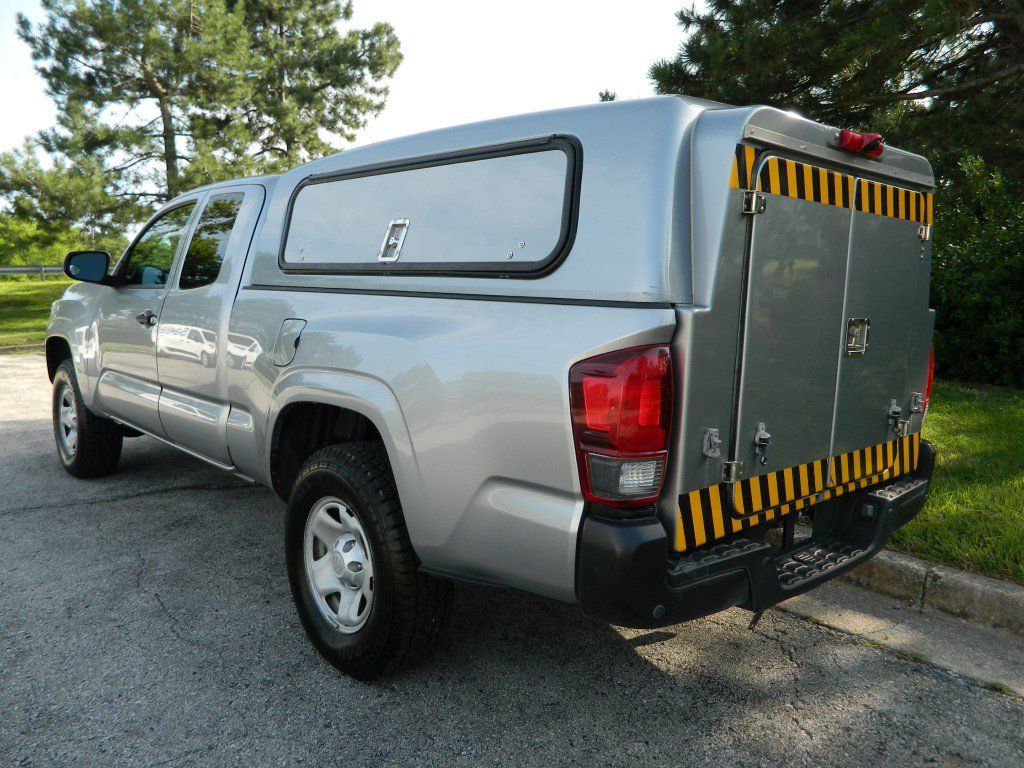 Used 2019 Toyota Tacoma SR RWD image 6