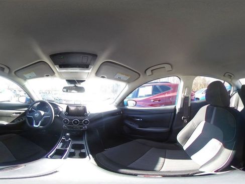 Used 2025 Nissan Sentra SV image 36