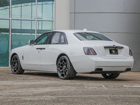 New 2025 Rolls-Royce Ghost Black Badge image 15