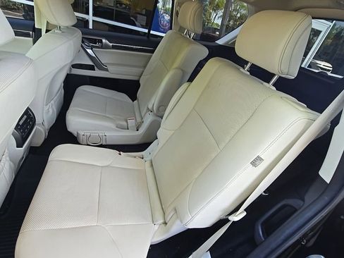 Used 2022 Lexus GX 460 Premium AWD/4WD image 14