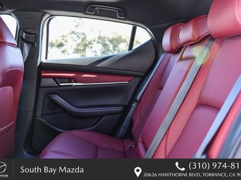 New 2026 MAZDA MAZDA3 Hatchback w/Premium Plus Pkg image 19