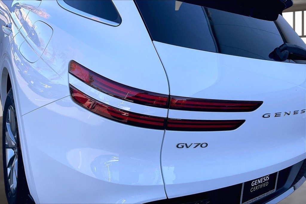 Used 2022 Genesis GV70 2.5T AWD/4WD image 24