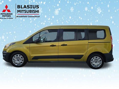 Used 2016 Ford Transit Connect XL image 4