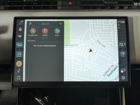 Used 2025 Land Rover Range Rover Sport SE image 24