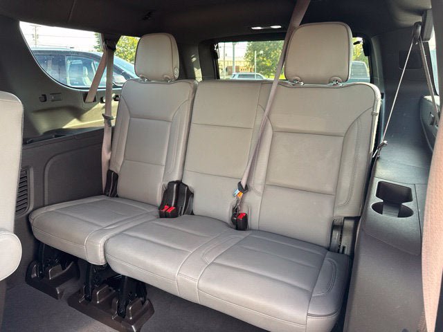 Used 2023 GMC Yukon XL SLT w/ SLT Premium Package AWD/4WD image 20