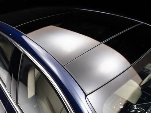 Used 2021 Bentley Flying Spur W12 image 31