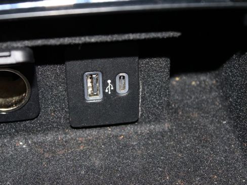 Used 2022 Lincoln Corsair Standard image 44