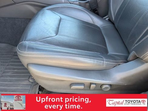 Used 2023 Subaru Forester Limited w/ Popular Package #3 image 10