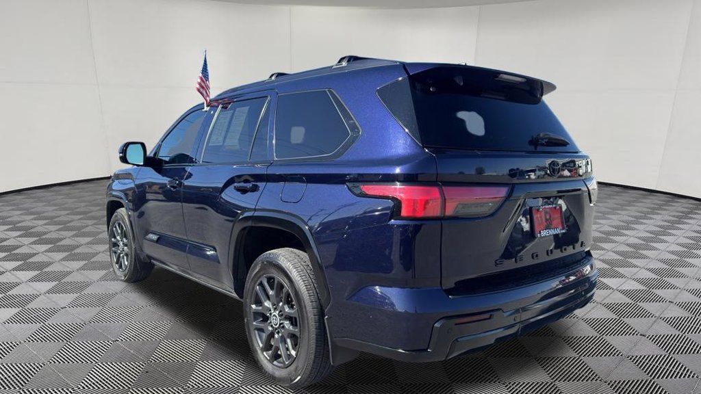 Used 2024 Toyota Sequoia Platinum AWD/4WD image 3