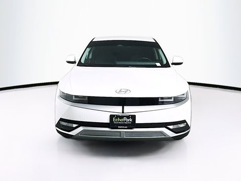 Used 2024 Hyundai Ioniq 5 SEL image 2