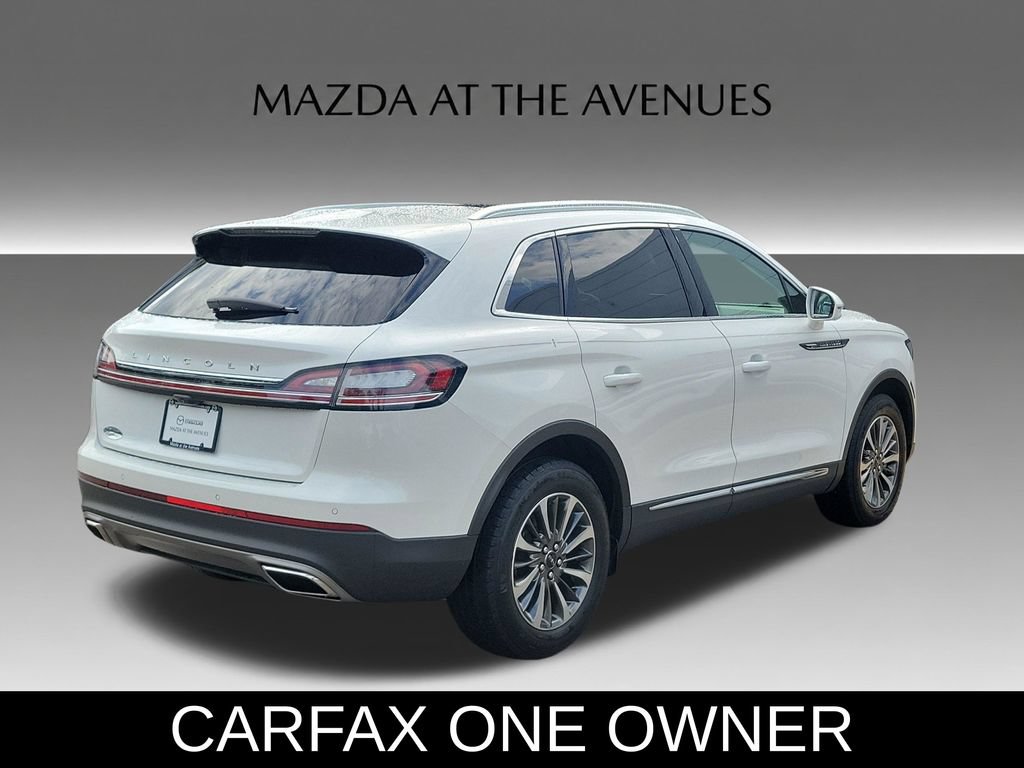 Used 2023 Lincoln Nautilus Reserve FWD image 4