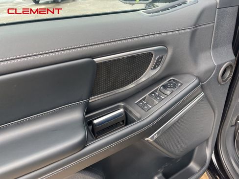 New 2025 Ford Expedition Platinum w/ Stealth Performance Package image 34