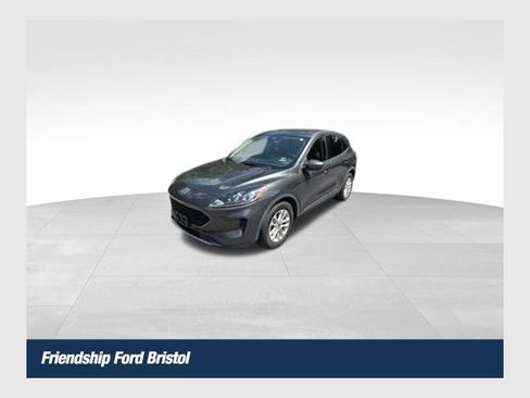 Used 2020 Ford Escape SE FWD image 1