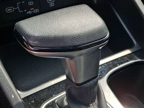 Used 2025 Hyundai Tucson SE FWD image 14