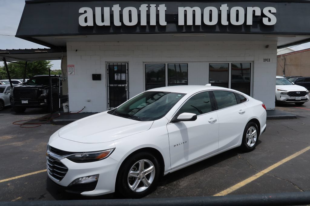 Used 2023 Chevrolet Malibu LT w/ Driver Confidence Package FWD image 1