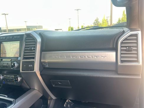 Used 2019 Ford F250 Platinum w/ Platinum Ultimate Package image 27