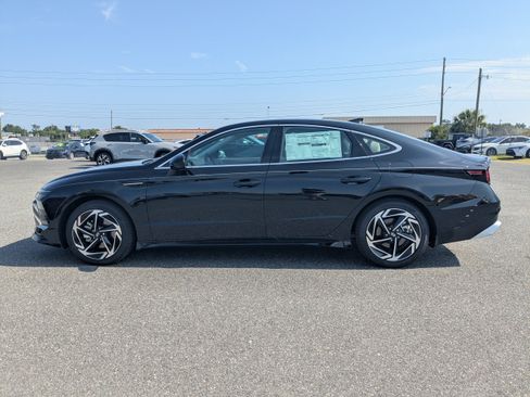 New 2026 Hyundai Sonata SEL FWD image 9