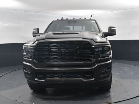 Used 2023 RAM 2500 Limited image 2