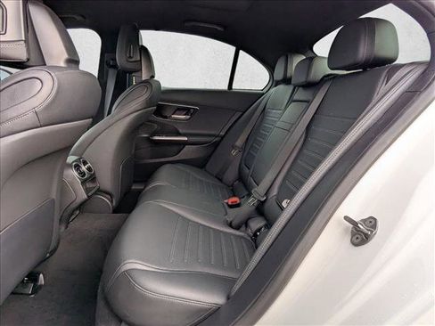 Used 2023 Mercedes-Benz C 300 Sedan image 16