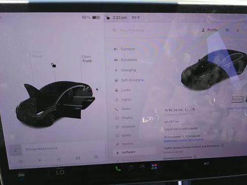 Used 2018 Tesla Model 3 Long Range RWD image 5