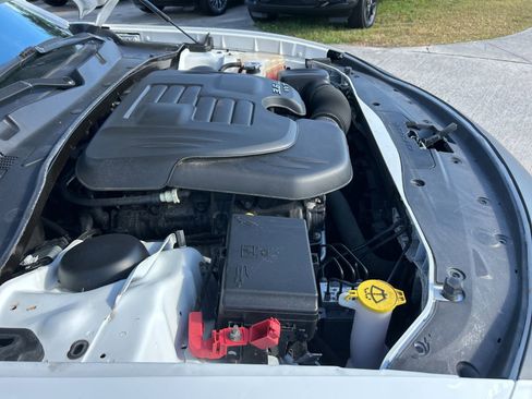 Certified 2020 Dodge Charger SXT image 36