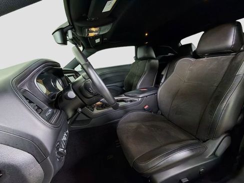 Used 2023 Dodge Challenger R/T w/ Plus Package image 11