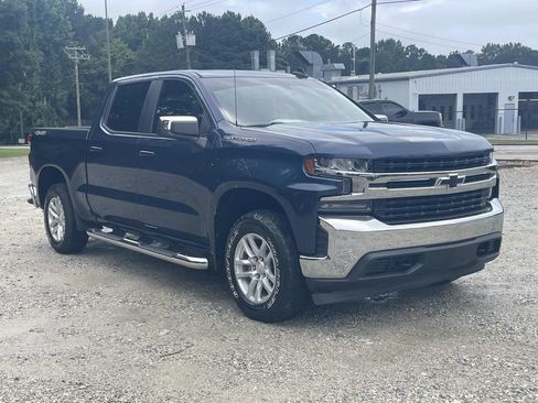 Used 2019 Chevrolet Silverado 1500 LT w/ All-Star Edition AWD/4WD image 5