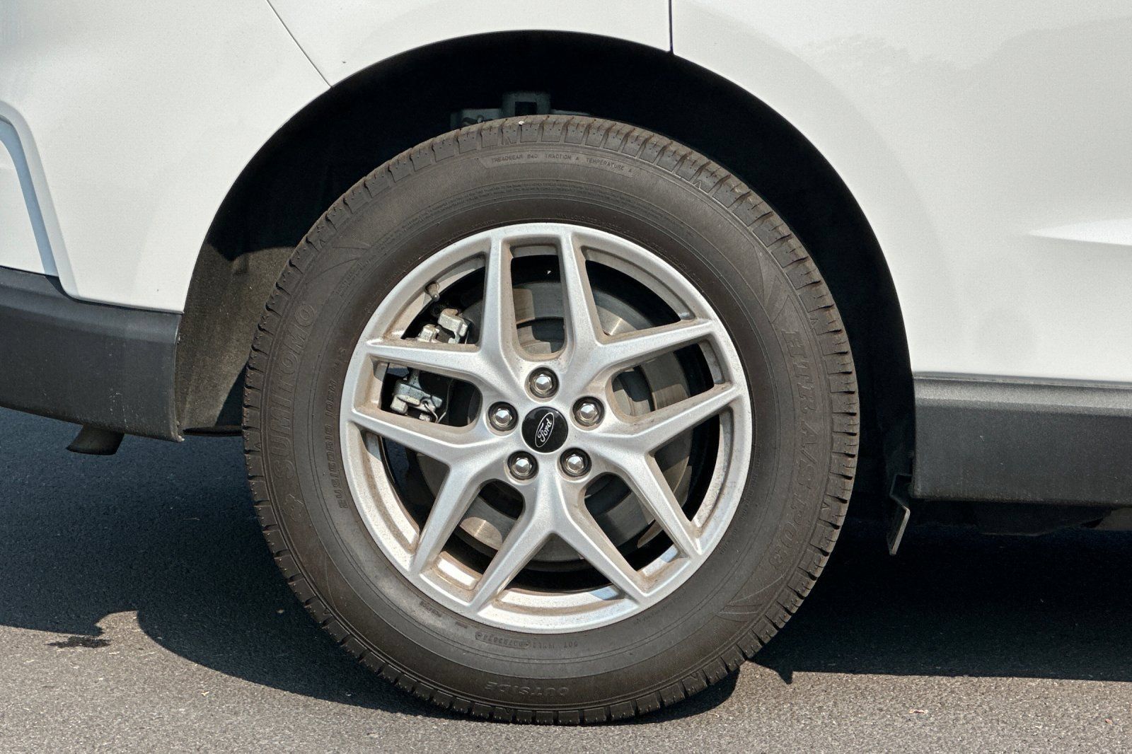 Used 2024 Ford Edge SEL AWD/4WD image 26