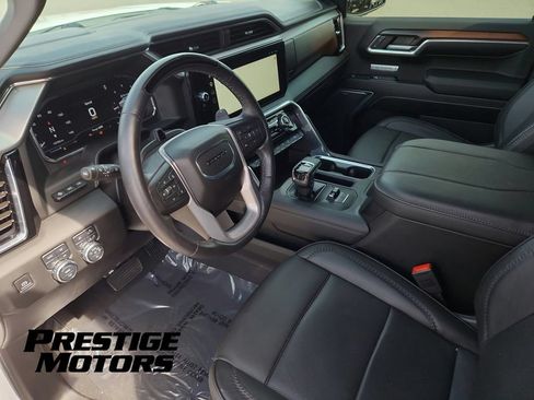 Used 2024 GMC Sierra 1500 Denali AWD/4WD image 15
