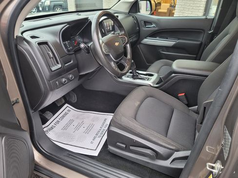 Used 2015 Chevrolet Colorado LT image 8