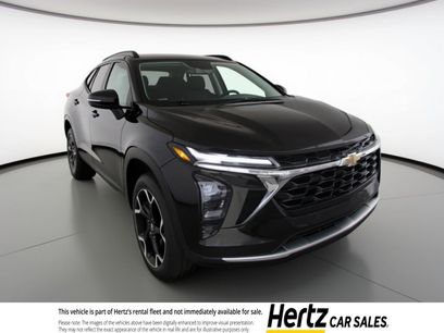 Used 2025 Chevrolet Trax LT