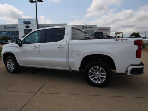 Used 2026 Chevrolet Silverado 1500 RST AWD/4WD image 18