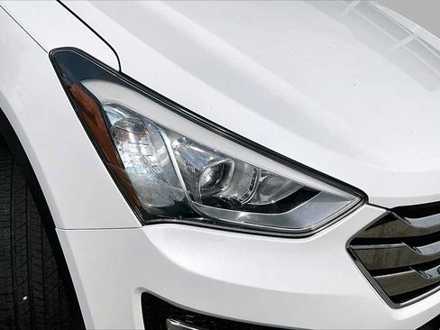 Used 2013 Hyundai Santa Fe Sport 2.0T AWD/4WD image 27