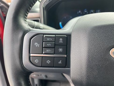 Used 2023 Ford F350 Lariat w/ Tow Technology Package image 17