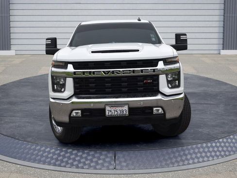 Used 2020 Chevrolet Silverado 2500 LT w/ All Star Edition image 2