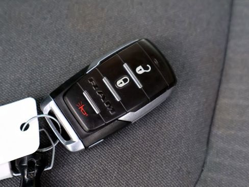 Used 2023 RAM 1500 Big Horn AWD/4WD image 41