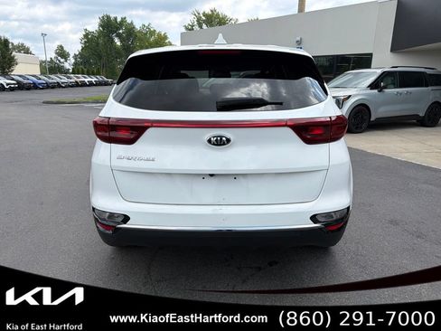 Used 2020 Kia Sportage LX AWD/4WD image 9